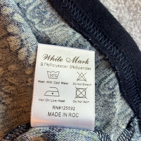 White Mark Phoebe embroidered sweater dress - Picture 7 of 9